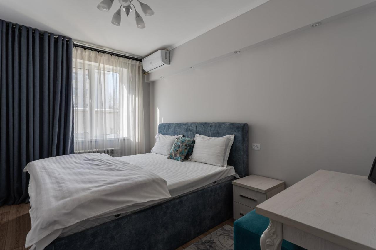 Senate Square Apartment ทาชเคนต์ ภายนอก รูปภาพ
